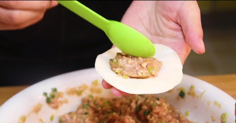鸡蛋萝卜饺子馅的做法，萝卜和鸡蛋可以包饺子吗？-8