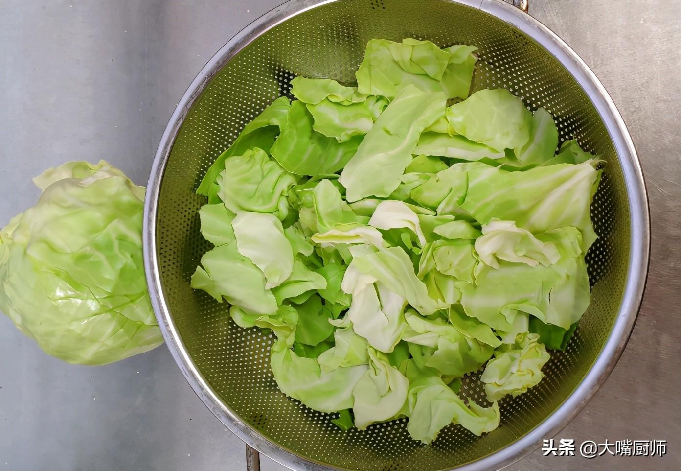酸包菜怎么做又脆又好吃 怎样腌制酸包菜好吃不烂？-3