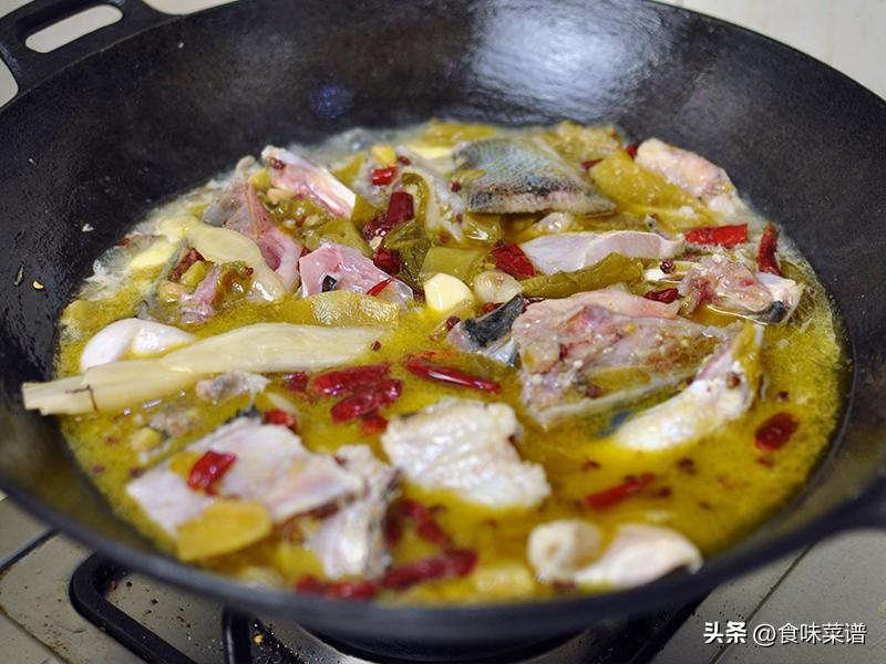 酸菜鱼鱼片怎么腌制 酸菜鱼怎么做不腥？-7