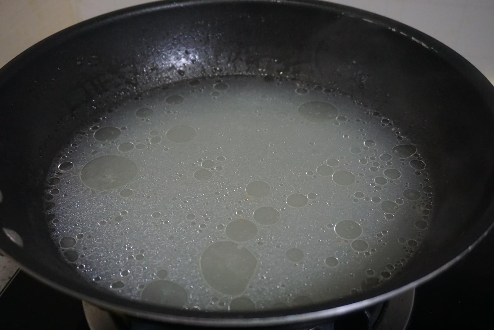 羊排怎么做不膻还好吃（怎样做羊排好吃又简单）-9