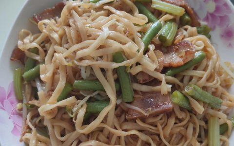 新疆蒸面条的家常做法（图解）