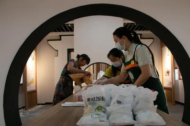 糯米饭团的做法和配料 摆摊一天卖50个饭团利润多少？-6