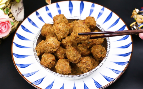 怎样做肉丸子好吃又松软（怎么做炸猪肉丸子蓬松）