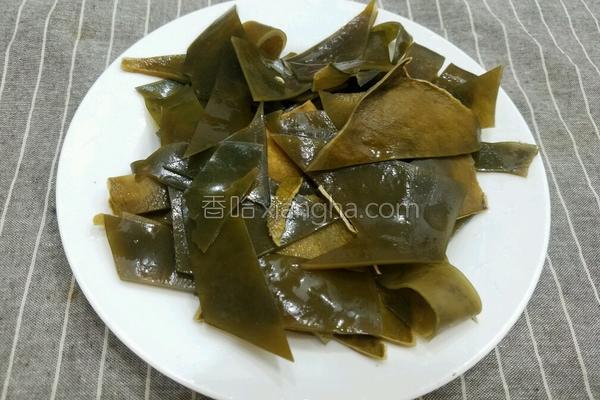 黄豆海带炖猪蹄的做法（猪脚可以和海带黄豆一起炖吗）-3