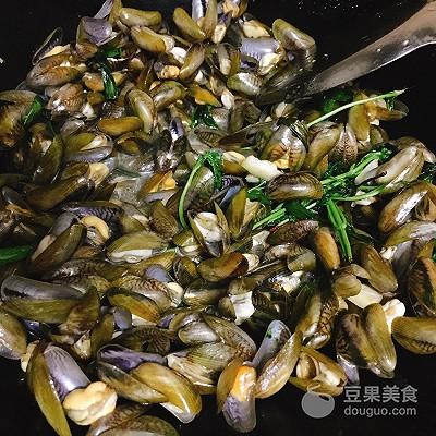 怎样炒海瓜子最好吃（海瓜怎么炒才好吃）-7