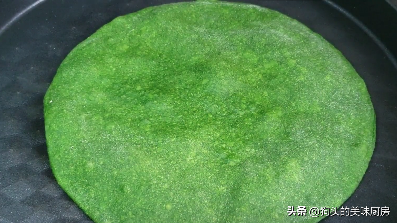 卷饼可以卷什么菜好吃（菠菜卷怎么做好吃窍门）-16