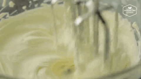 奶油怎么做不用黄油_不用吉利丁如何做奶油-12