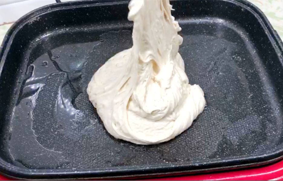 酵母怎么发面又松又软_鲜酵母怎样使用做馒头-7