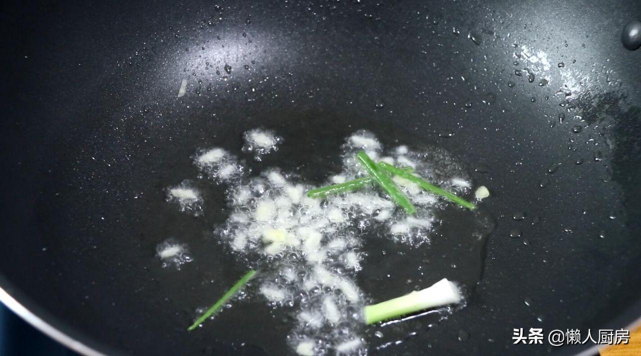 蛏子汤的家常做法（蛏子汤怎么做好吃又简单）-9