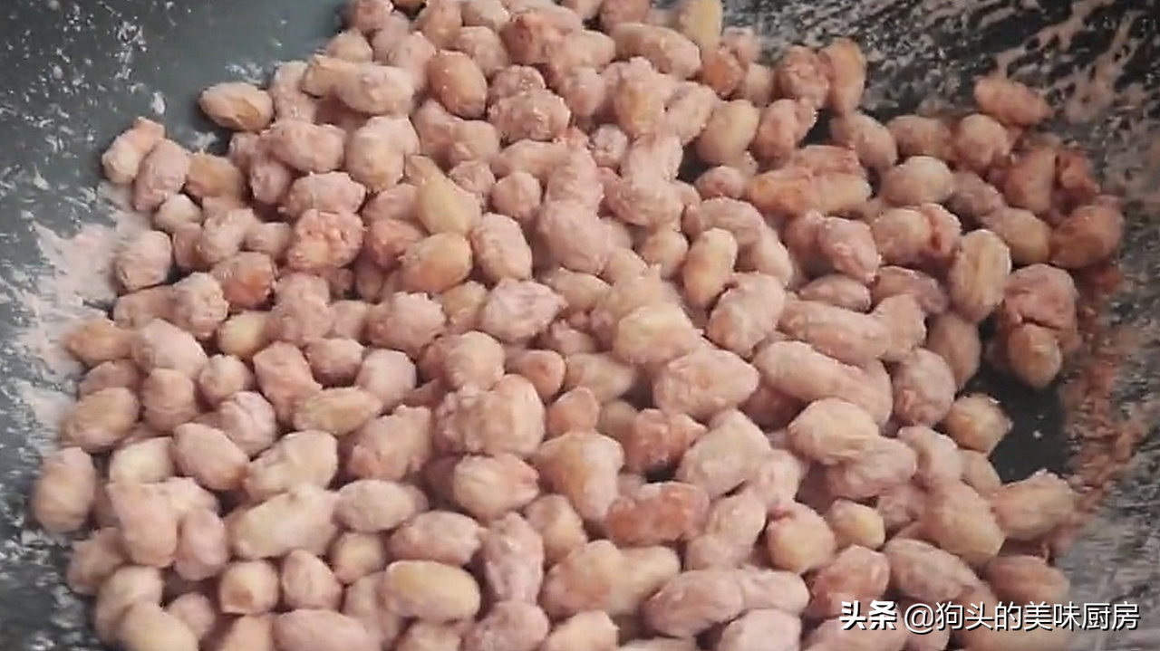 炸花生米怎么炸才香又脆（老式花生糖的做法）-10