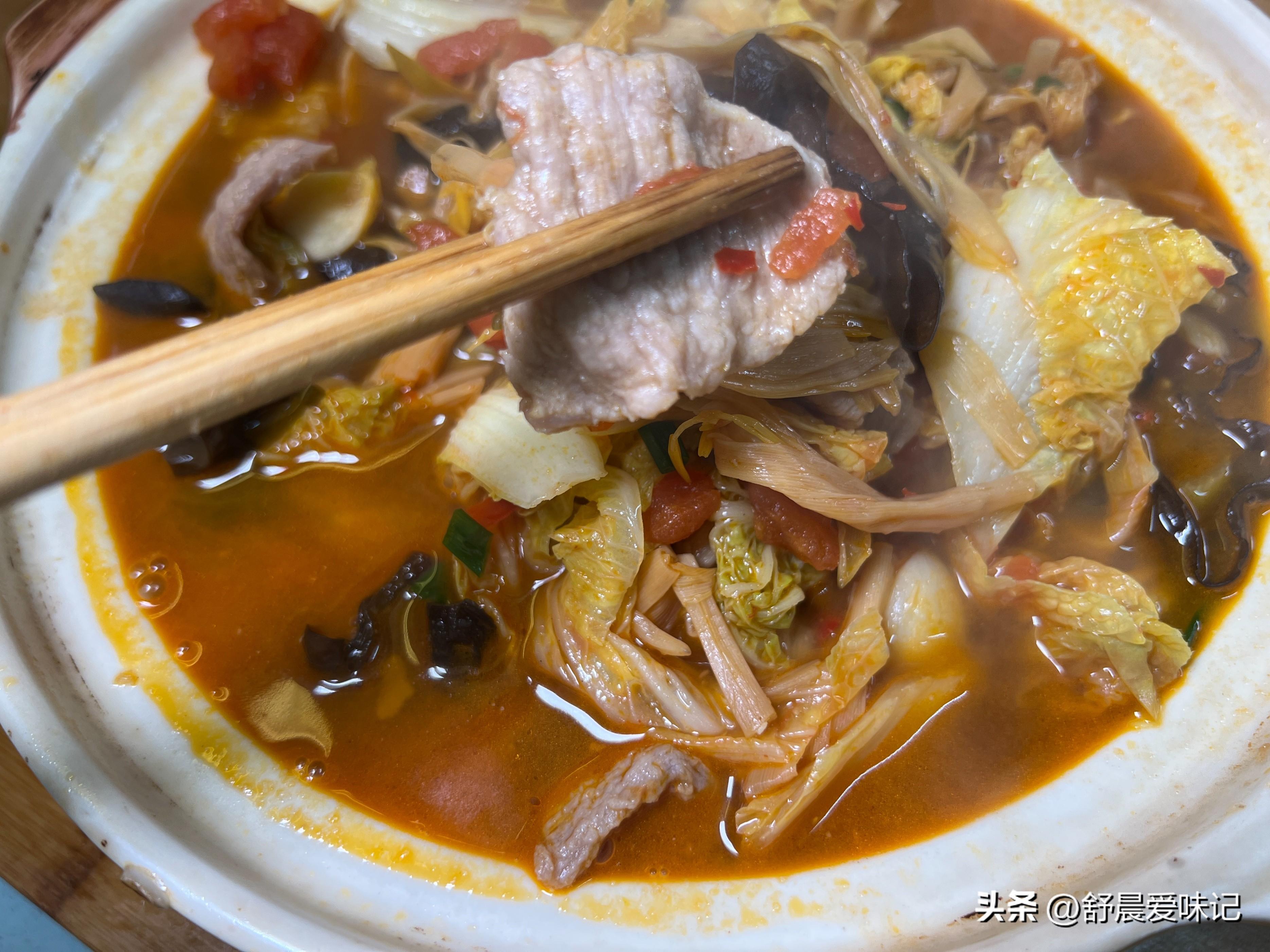 黄花菜肉丸汤怎么做_黄花菜肉丸汤的做法_豆果美食