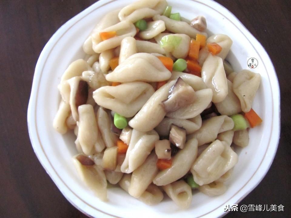 陕西小吃猫耳朵的做法（猫耳朵面怎么做出来的）-11