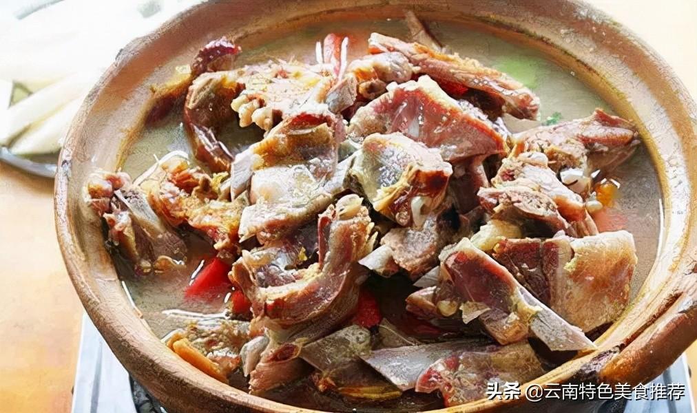 腊排骨和什么炖比较好吃，腊排骨一般煮多久才好-2