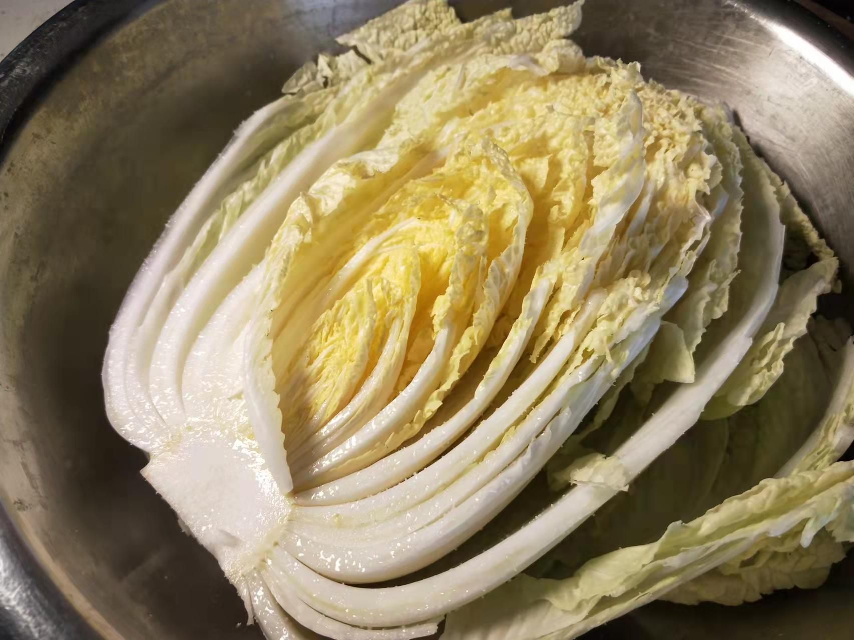 辣白菜怎么做好吃又简单_制作辣白菜的方法和配方-2