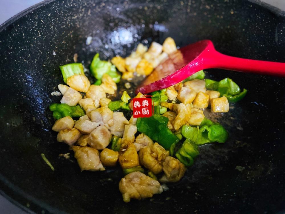 鸡排的做法家常做法（鸡排不用油炸的做法）-5