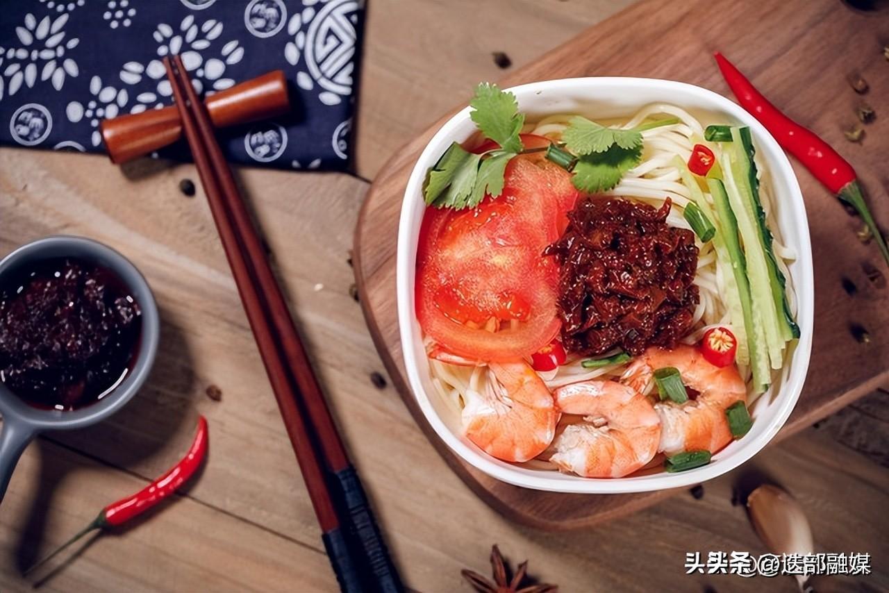 鲜面条的制作方法以及配方（简单的面条怎么做好吃）-4