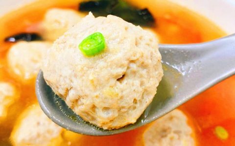 怎么做肉圆子又嫩又不散_怎样做肉丸子又嫩又好吃