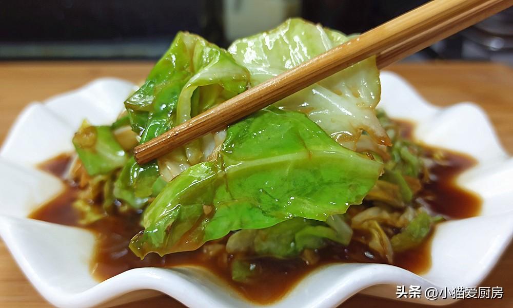 家常手撕包菜做法窍门 大蒜炒咸肉怎么做好吃-1