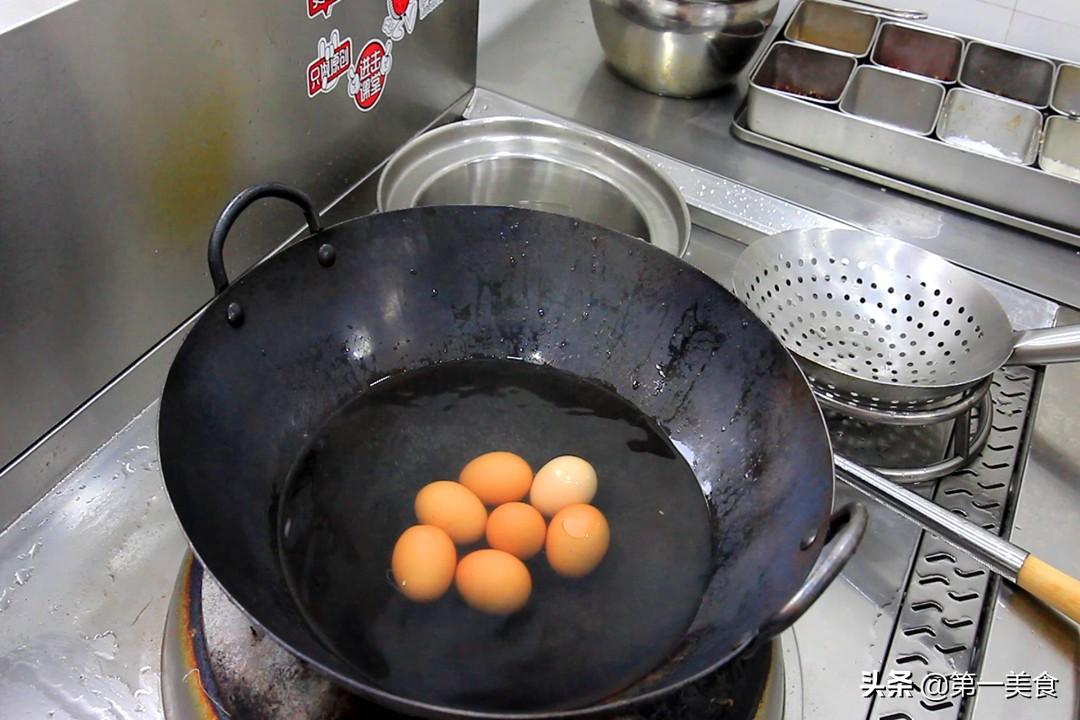 煮鸡蛋几分钟是溏心蛋（鸡蛋溏心煮几分种）-3