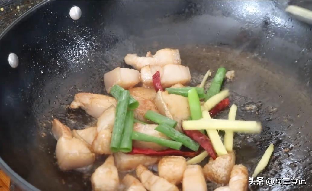 冬瓜和五花肉怎么做好吃，冬瓜和五花肉怎么做煲-6