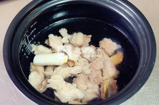 牛肉罗宋汤怎么做好吃（牛肉罗宋汤的家庭简单做法）-3