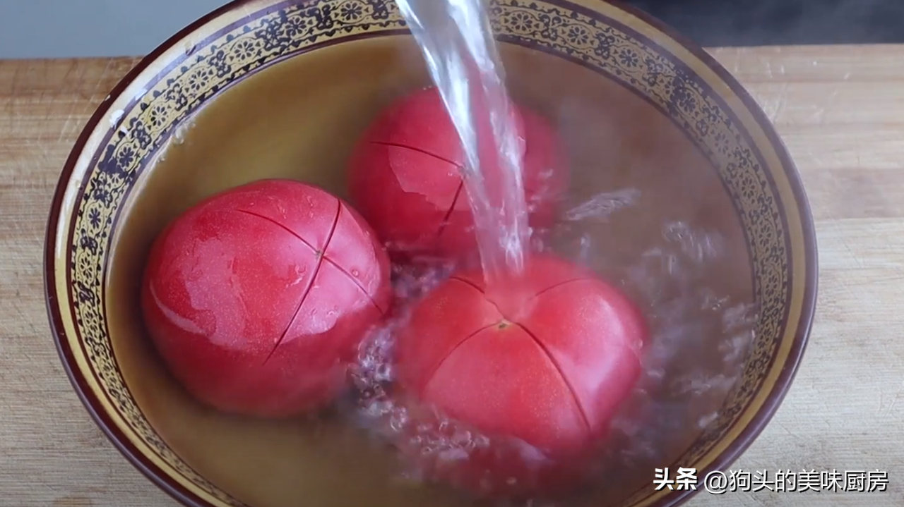 饭店西红柿牛腩的做法，番茄炖牛腩的教程-9