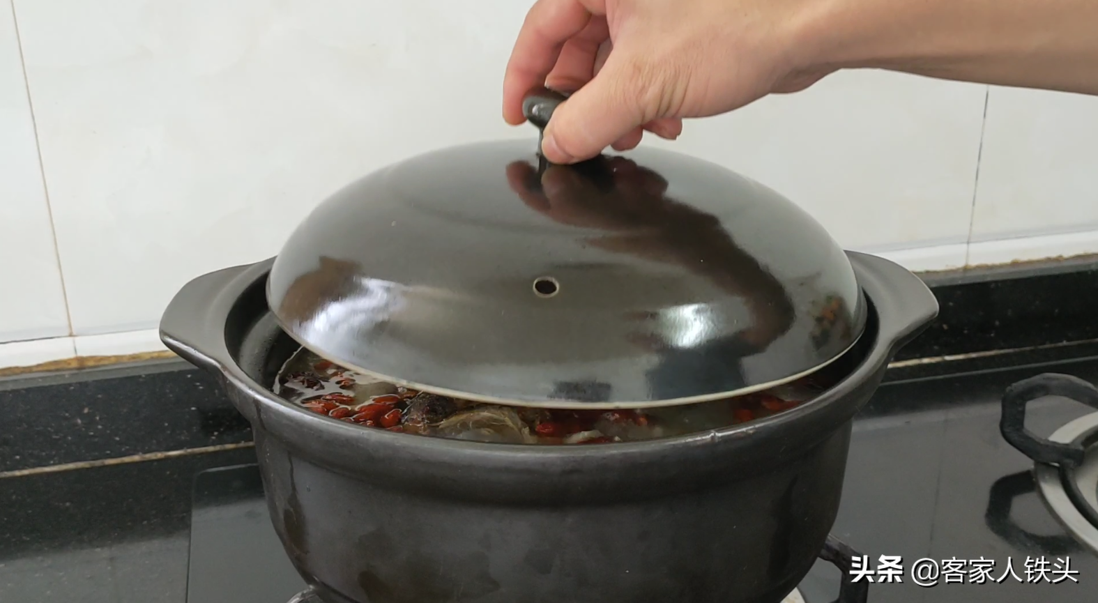 羊肉汤锅的做法及配料（羊肉怎么煲汤有营养）-9