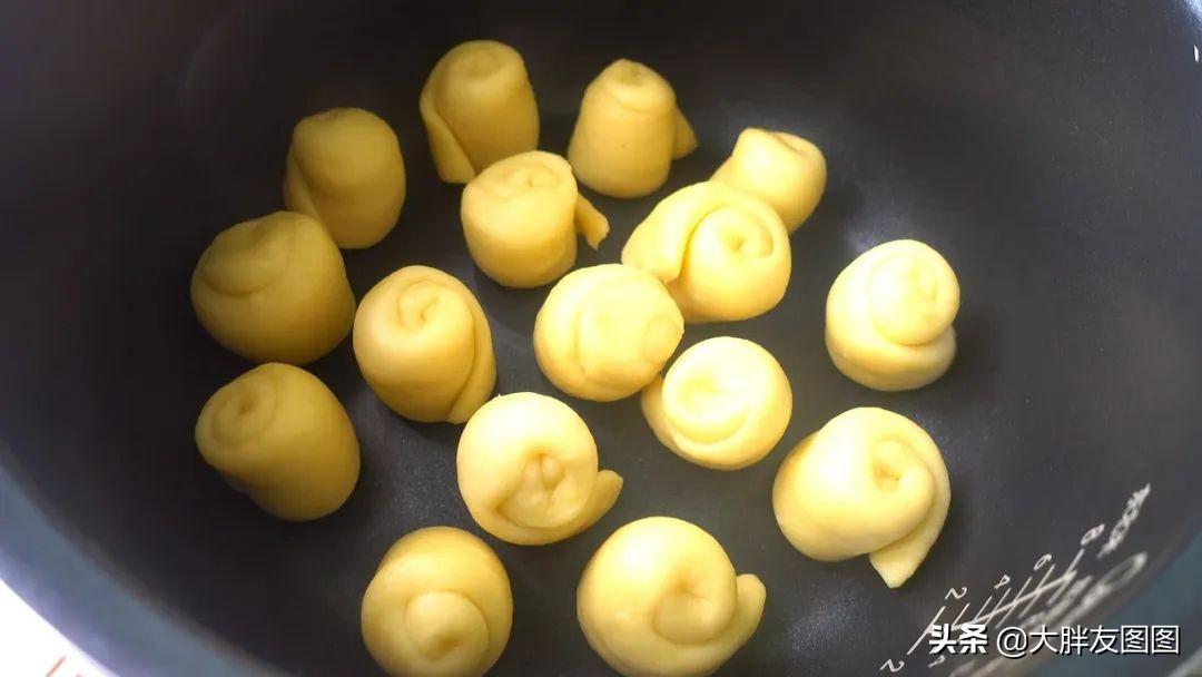 电饭煲面包的做法_电饭煲做面包用哪个功能键-10
