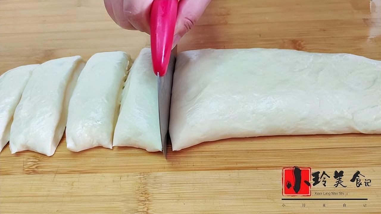 发面炸油饼的做法大全，酵母发面炸油饼的方法-11