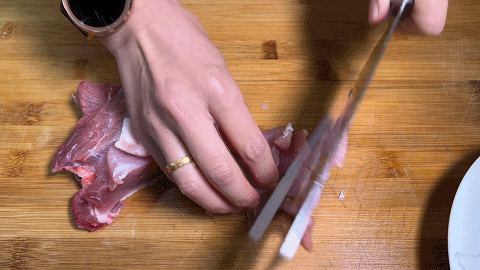 金针菇肉片汤怎么做好吃又嫩（图解）-8