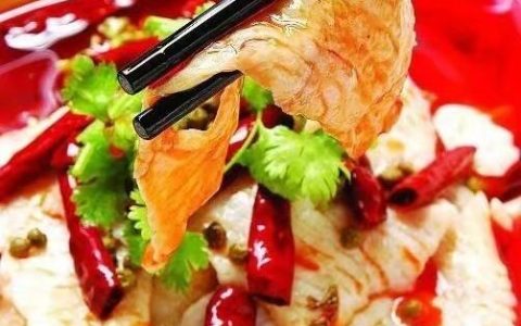 麻辣水煮鱼片的家常做法，正宗川菜酸水煮鱼制作流程