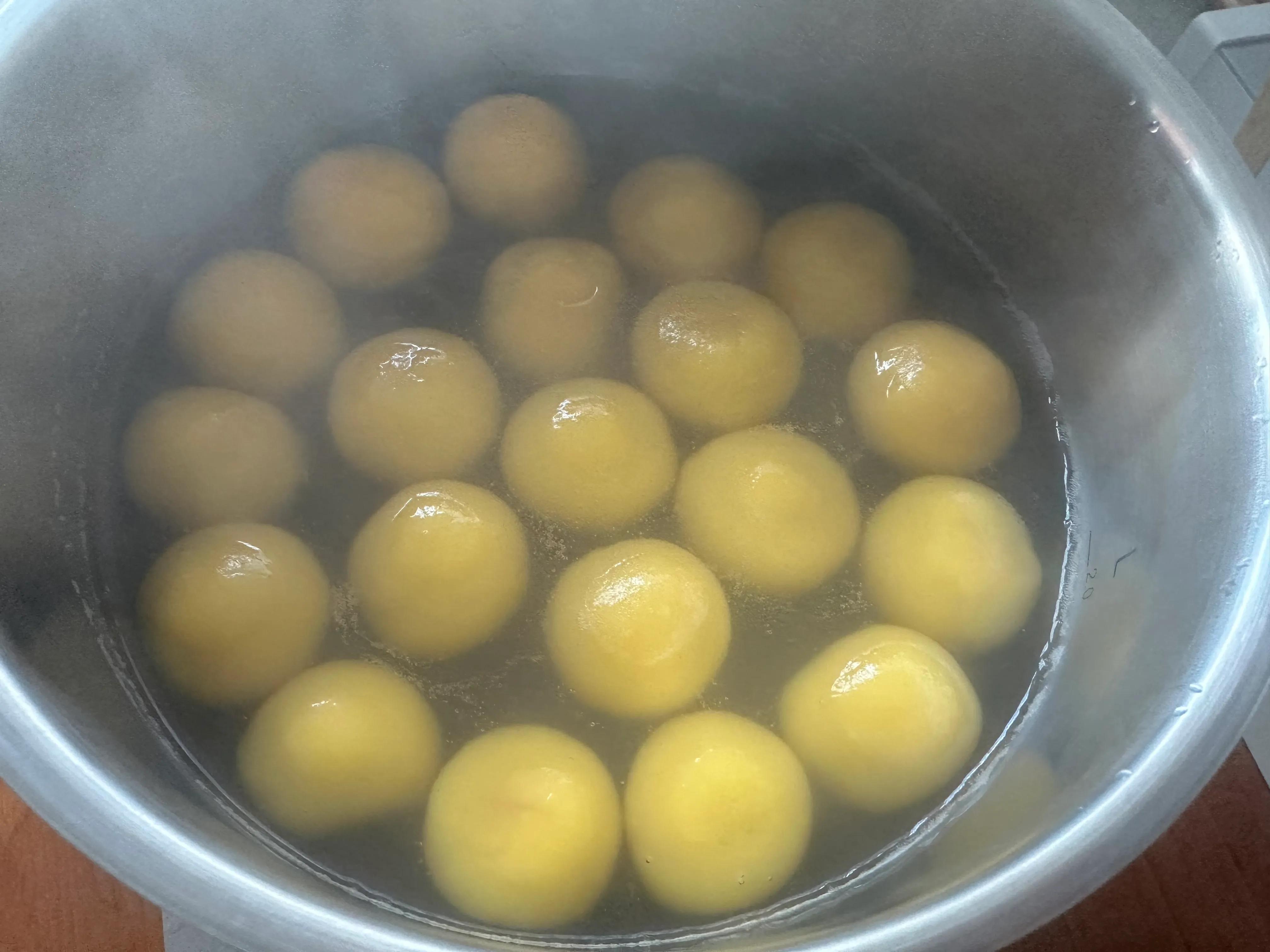 水果汤圆的做法大全（新鲜水果馅料汤圆做法）-8