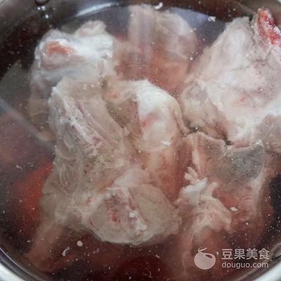 羊排炖萝卜可以放枸杞吗（羊排炖萝卜的做法）-2