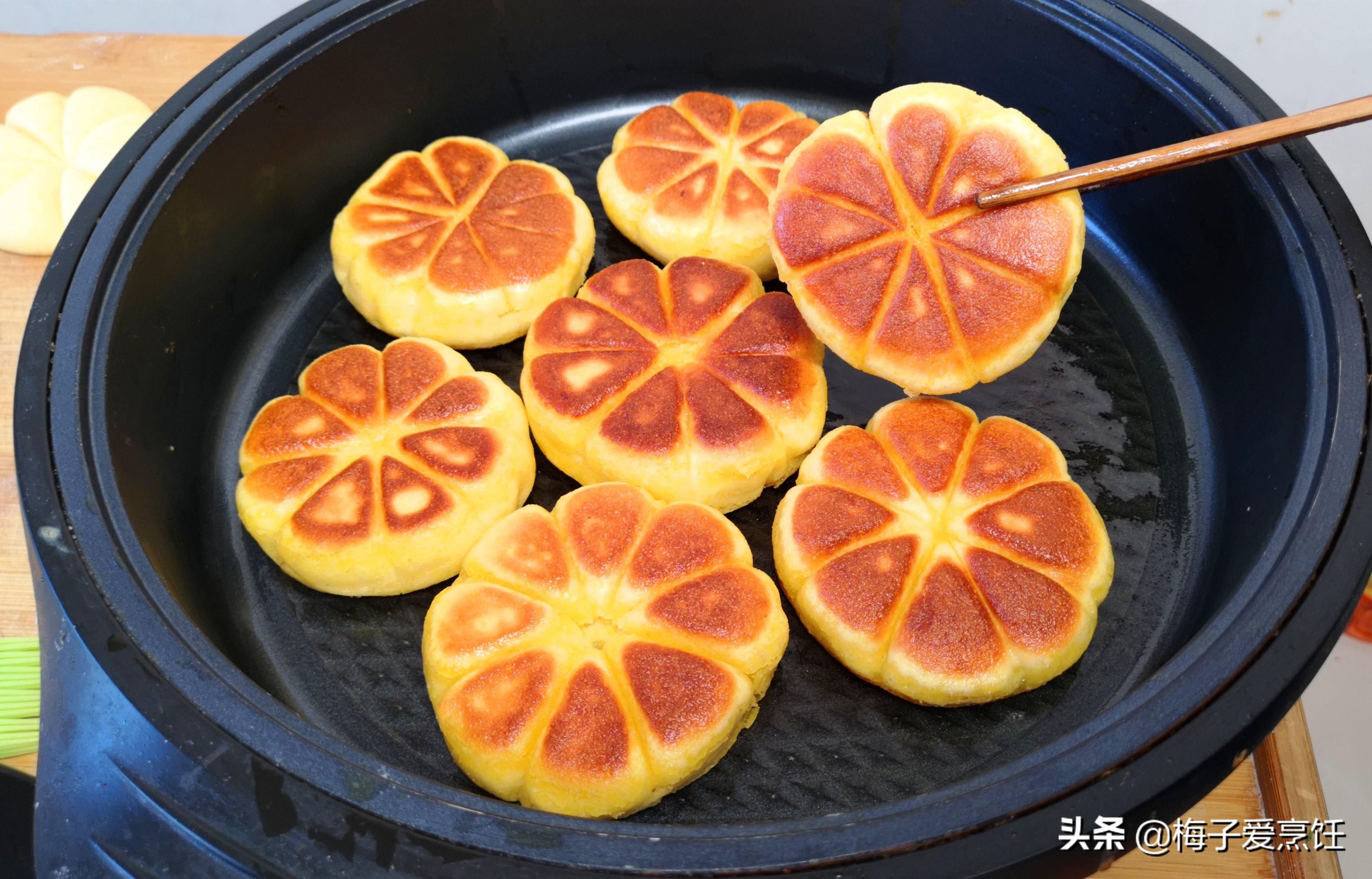 玉米面饼子怎样做好吃_玉米面饼子怎么做的-6