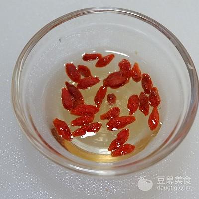 羊排炖萝卜可以放枸杞吗（羊排炖萝卜的做法）-13