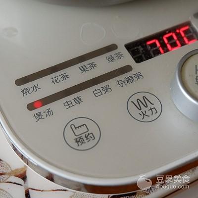 羊排炖萝卜可以放枸杞吗（羊排炖萝卜的做法）-1