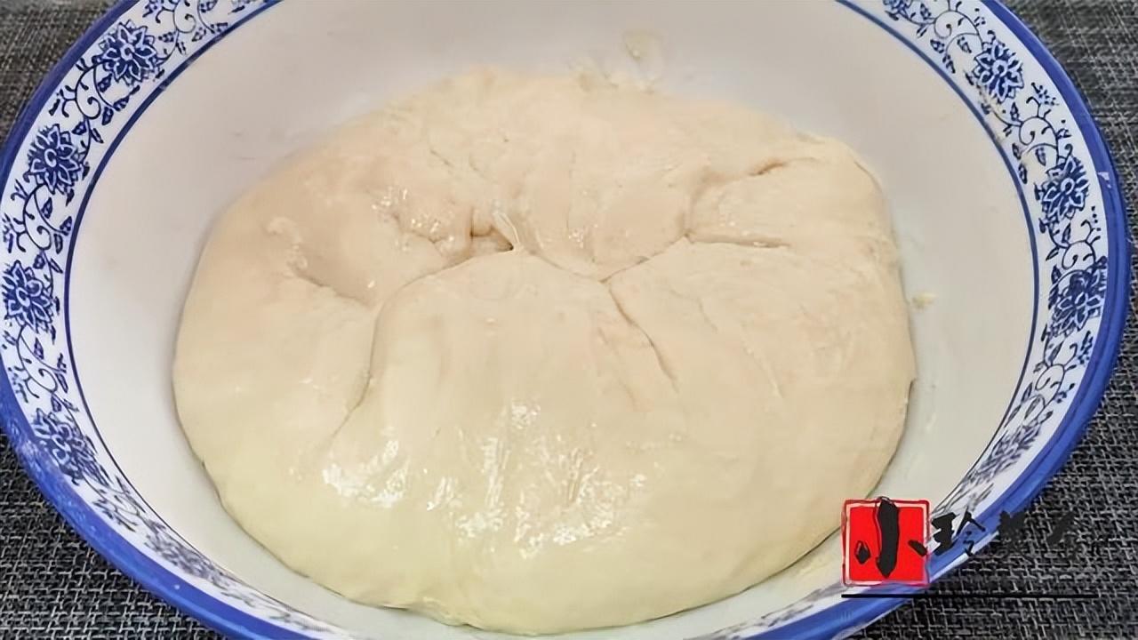 发面炸油饼的做法大全，酵母发面炸油饼的方法-6