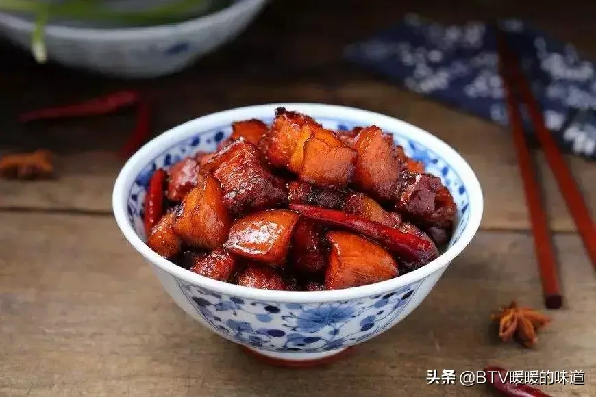 做红烧肉炒糖色怎么炒，红烧肉熬糖色怎么熬？-5