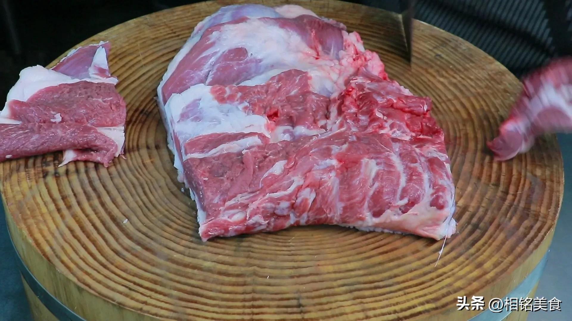 红焖羊肉的做法家常做法（怎样烧红烧羊肉最好吃）-2