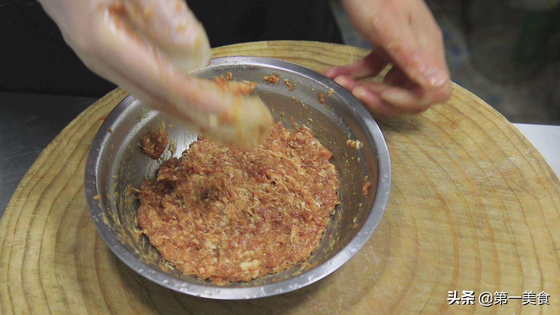 怎样做茄盒好吃又简单（肉末茄盒子怎么做）-7