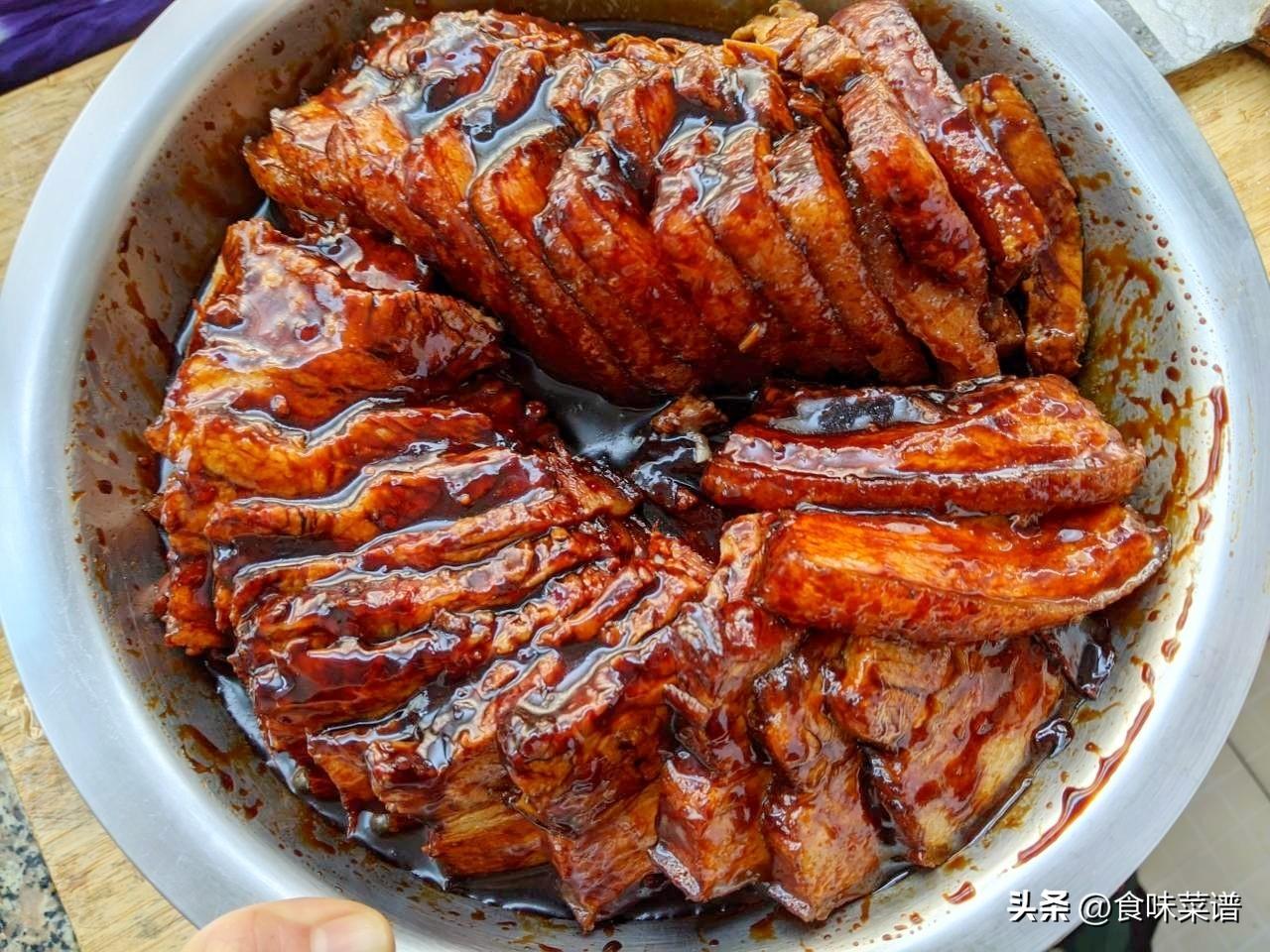 梅菜扣肉蒸多久肉软烂_梅菜扣肉最正宗做法-9