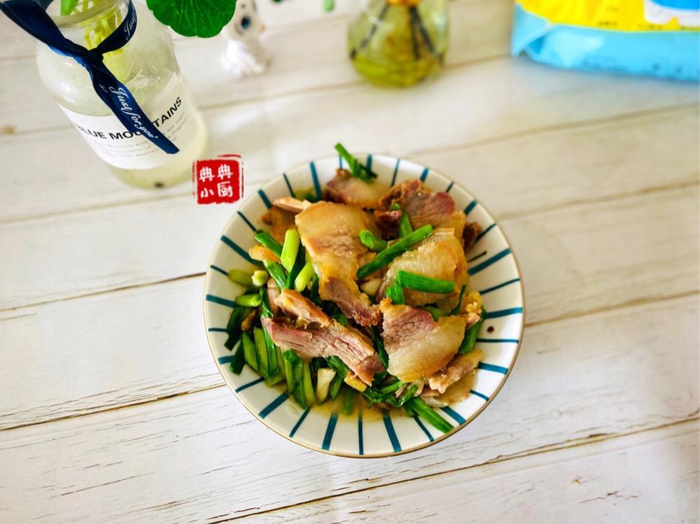 大蒜炒咸肉怎么做好吃「经验分享」-6