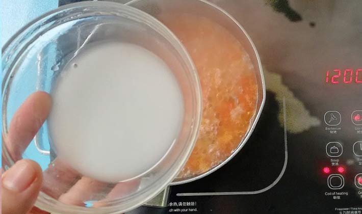 桂鱼的做法怎么做好吃（桂鱼西红柿汤的做法）-7
