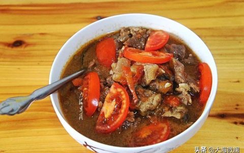 牛腩炖柿子怎么做最好吃，牛肉柿子汤怎么做好吃又入味？