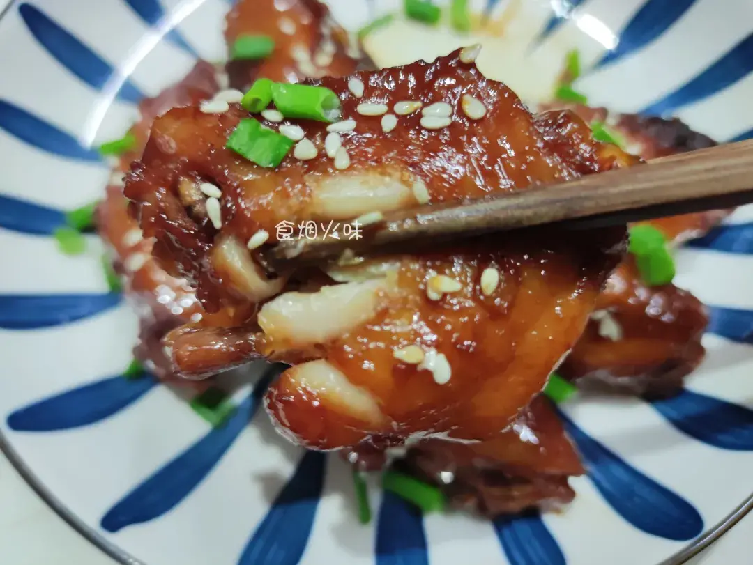 微波炉烤鸡翅怎么操作_微波炉烤鸡翅要几分钟-2