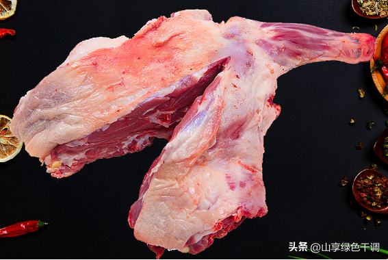 炖羊腿肉配方窍门_ 如何炖羊腿肉软烂不柴-2