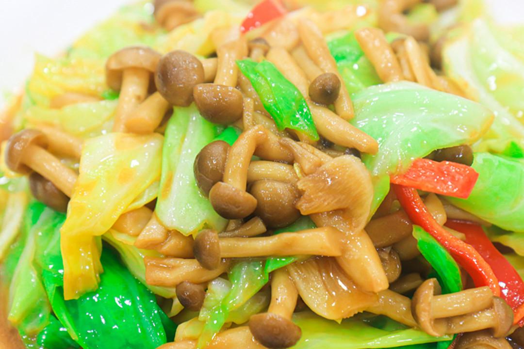 包菜怎样炒好吃又简单，手撕包菜怎么炒好吃-8