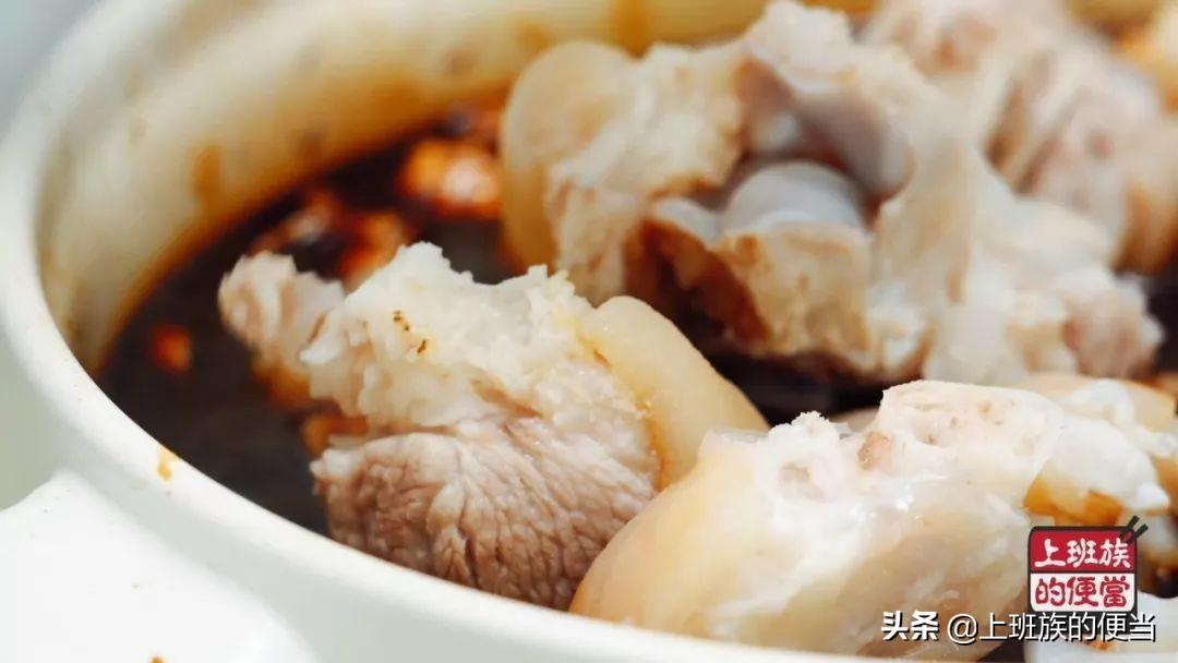 怎样做猪脚姜醋最好吃（猪脚姜醋的正确做法）-15