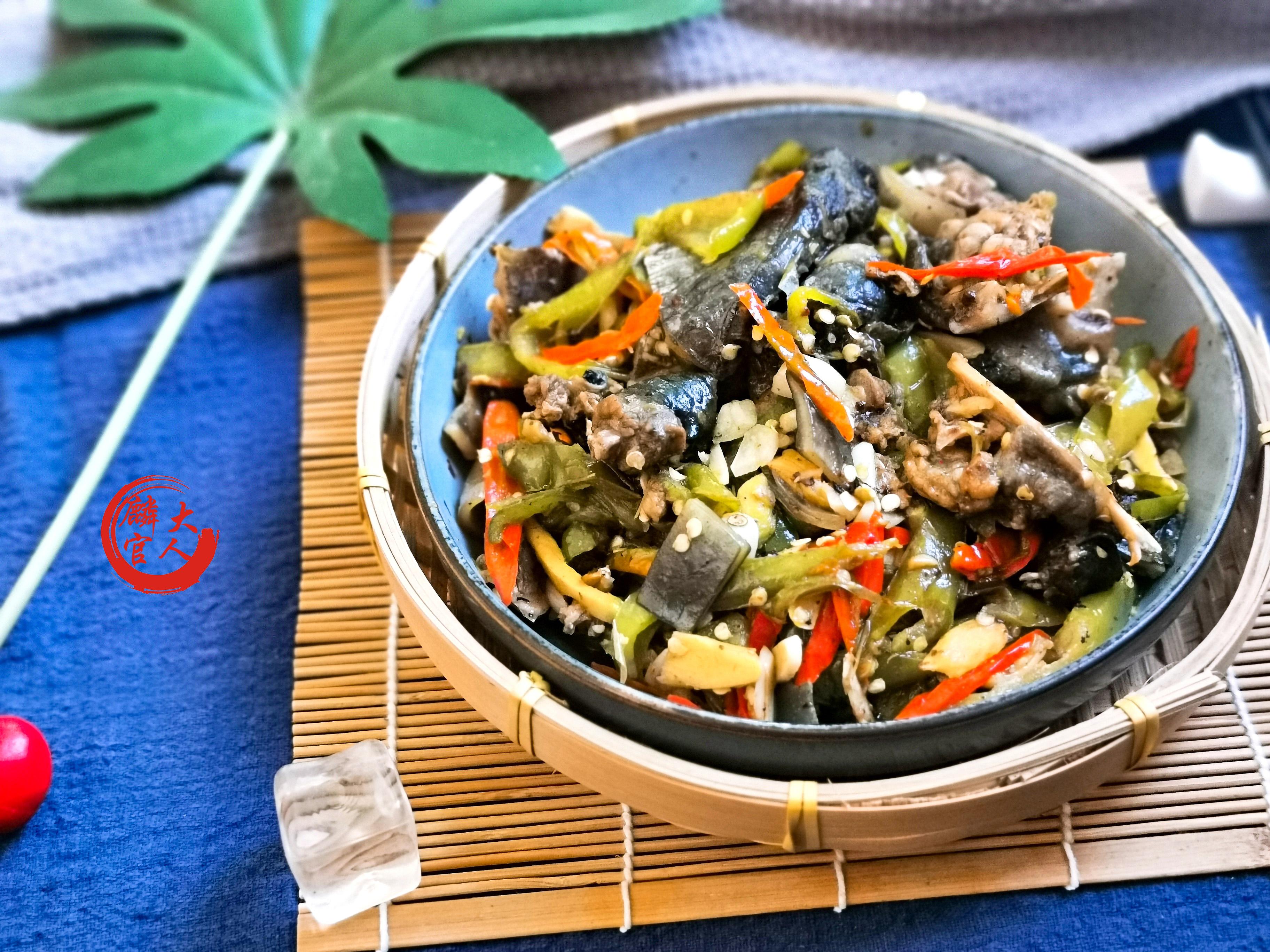 甲鱼怎样宰杀（甲鱼和什么一起炖最好）-2