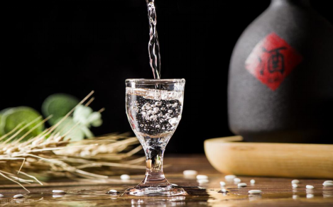 酸菜怎么腌制又脆又好吃（正宗酸菜的腌制方法推荐）-6